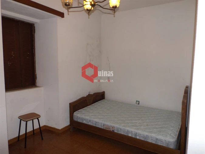 Moradia T2 para Arrendamento em Santo Estêvão e Moita Foto 12