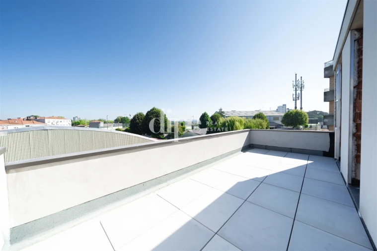 Apartamento T4 para Venda em Bonfim Foto 14