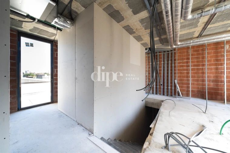 Apartamento T4 para Venda em Bonfim Foto 22