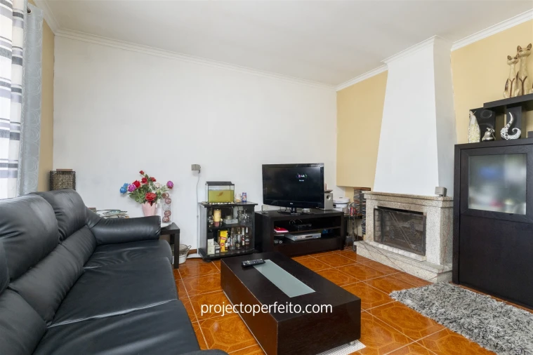 Moradia T3 para Venda em Grijó e Sermonde Foto 10