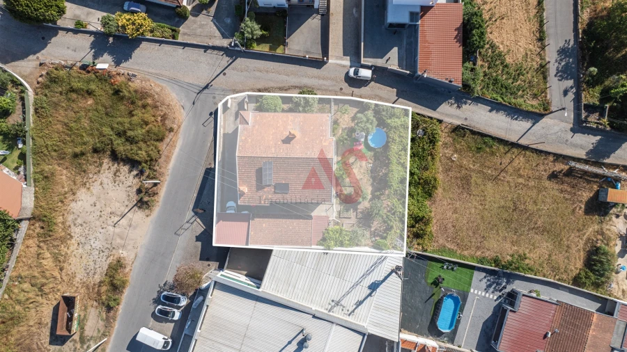 Moradia T4 para Venda em Freamunde Foto 28