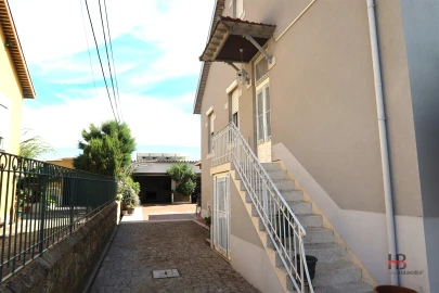 Moradia T3 para Venda em Gondomar (São Cosme), Valbom e Jovim