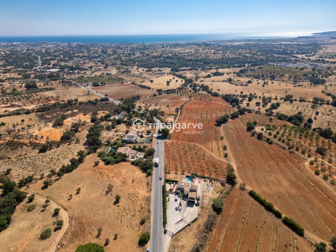 Moradia T5 para Venda em Guia Foto 6