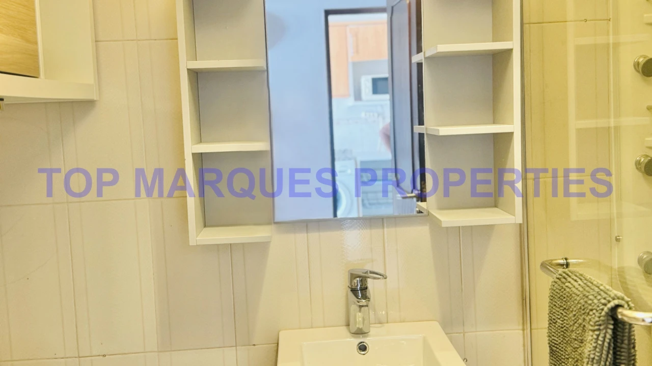 Moradia T4 para Venda em Olhão Foto 11