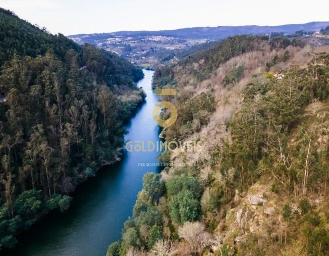 Terreno para Venda em Rio de Moinhos Foto 2