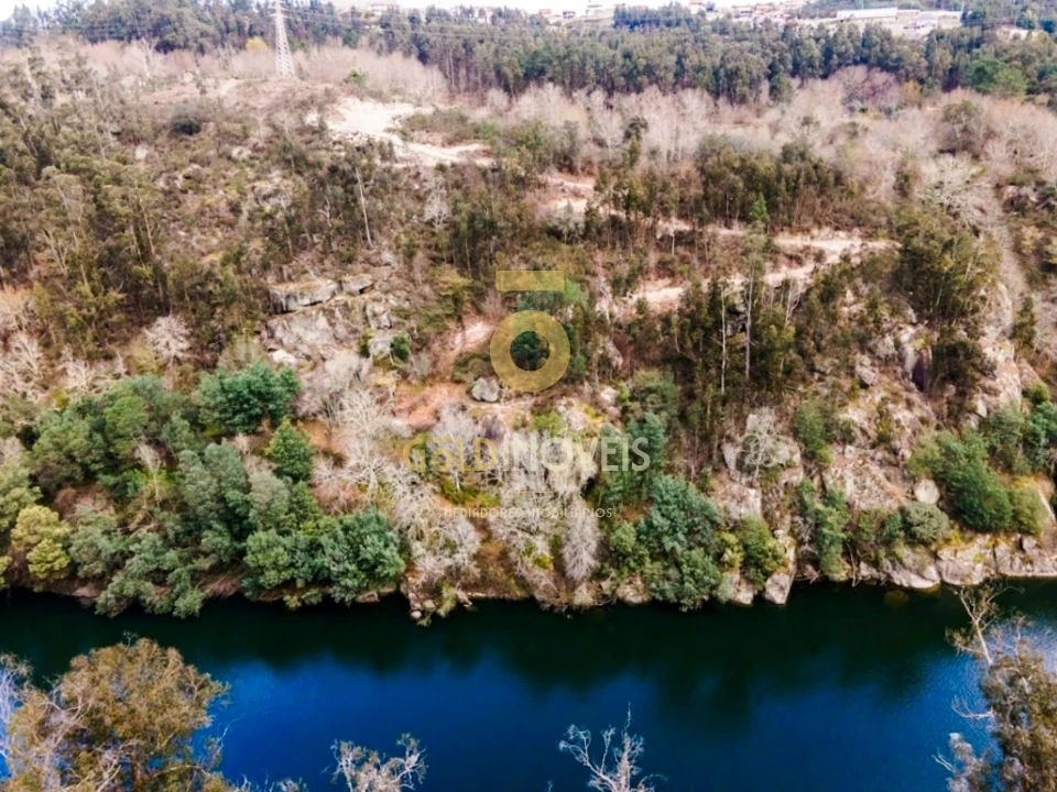 Terreno para Venda em Rio de Moinhos Foto 5