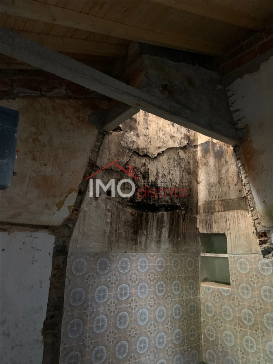 Moradia T3 para Venda em São Salvador da Aramenha Foto 5