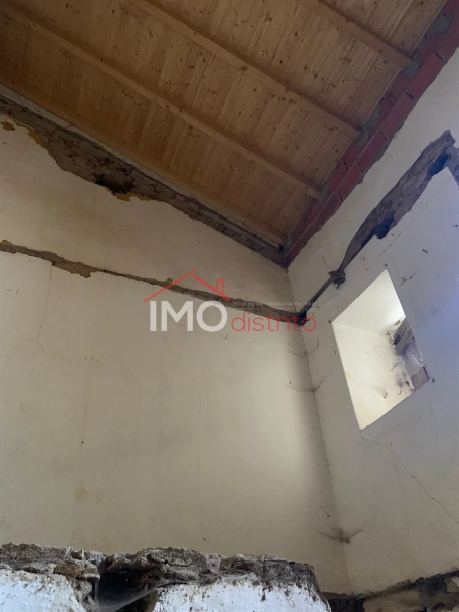 Moradia T3 para Venda em São Salvador da Aramenha Foto 12