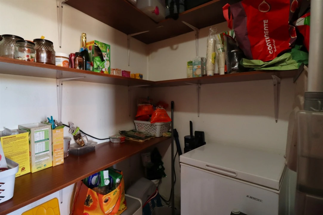Apartamento T2 para Venda em Guia Foto 8