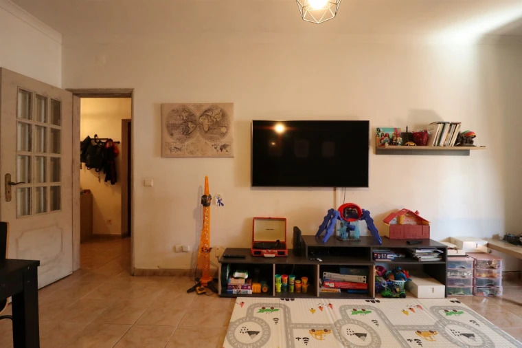 Apartamento T2 para Venda em Guia Foto 14