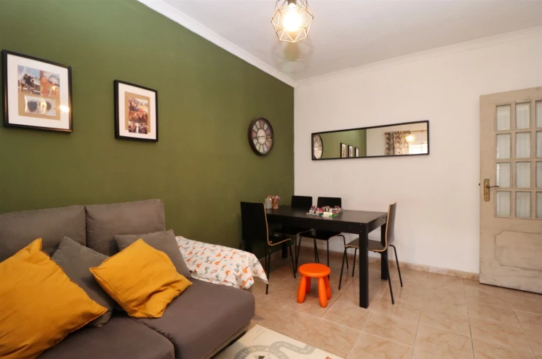 Apartamento T2 para Venda em Guia Foto 13