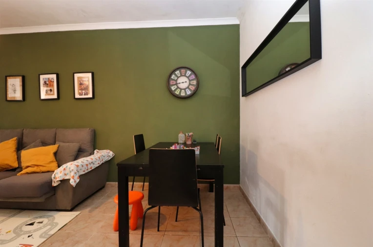 Apartamento T2 para Venda em Guia Foto 10