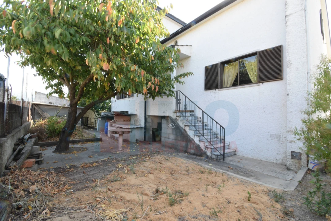 Moradia T6 para Venda em Fundão, Valverde, Donas, A. Joanes, A. Nova Cabo Foto 48