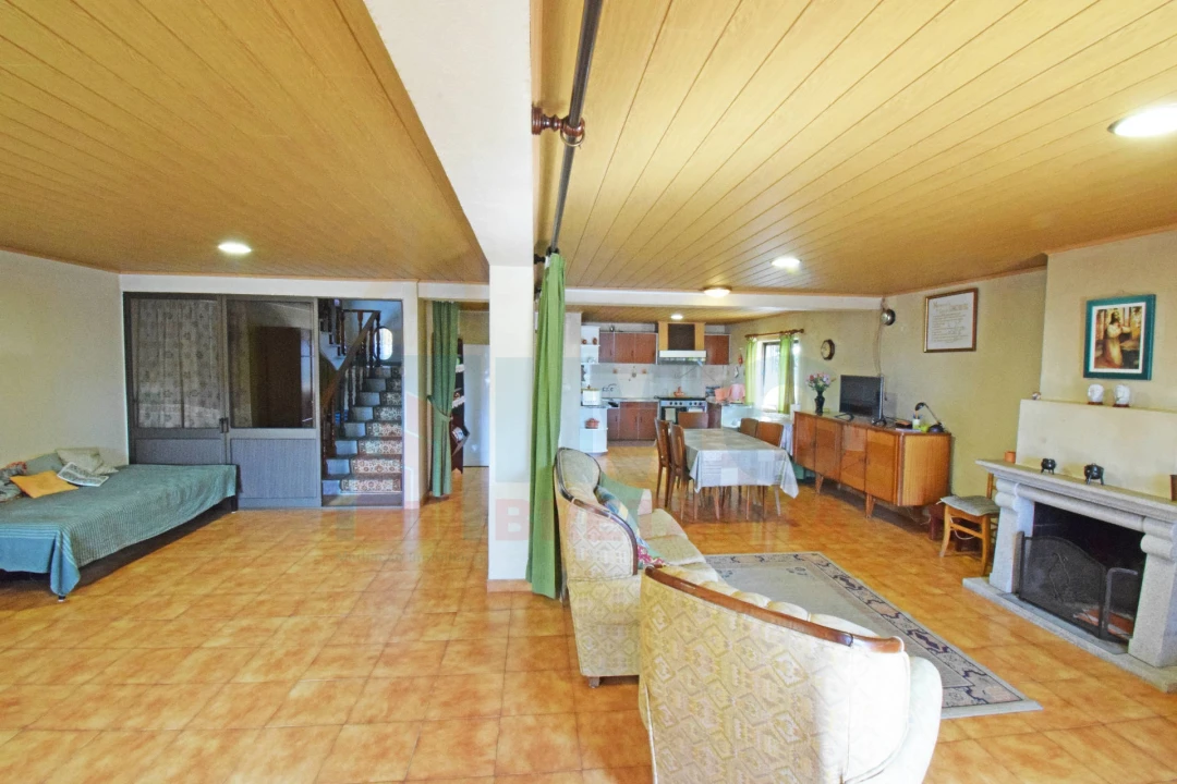 Moradia T6 para Venda em Fundão, Valverde, Donas, A. Joanes, A. Nova Cabo Foto 32