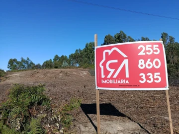 Terreno para Venda em Paços de Ferreira