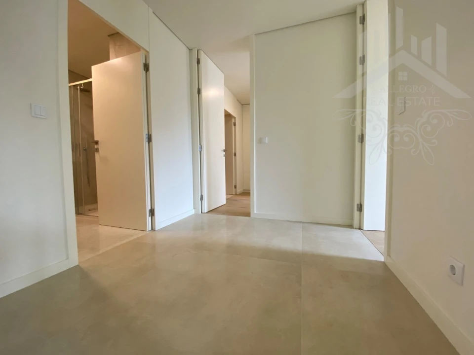 Apartamento T3 para Venda em Cedofeita, Santo Ildefonso, Sé, Miragaia, São Nicolau e Vitória Foto 11