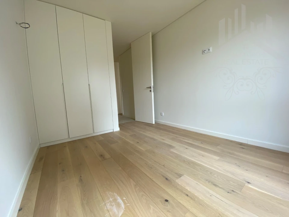 Apartamento T3 para Venda em Cedofeita, Santo Ildefonso, Sé, Miragaia, São Nicolau e Vitória Foto 17