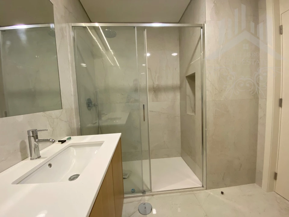 Apartamento T3 para Venda em Cedofeita, Santo Ildefonso, Sé, Miragaia, São Nicolau e Vitória Foto 22