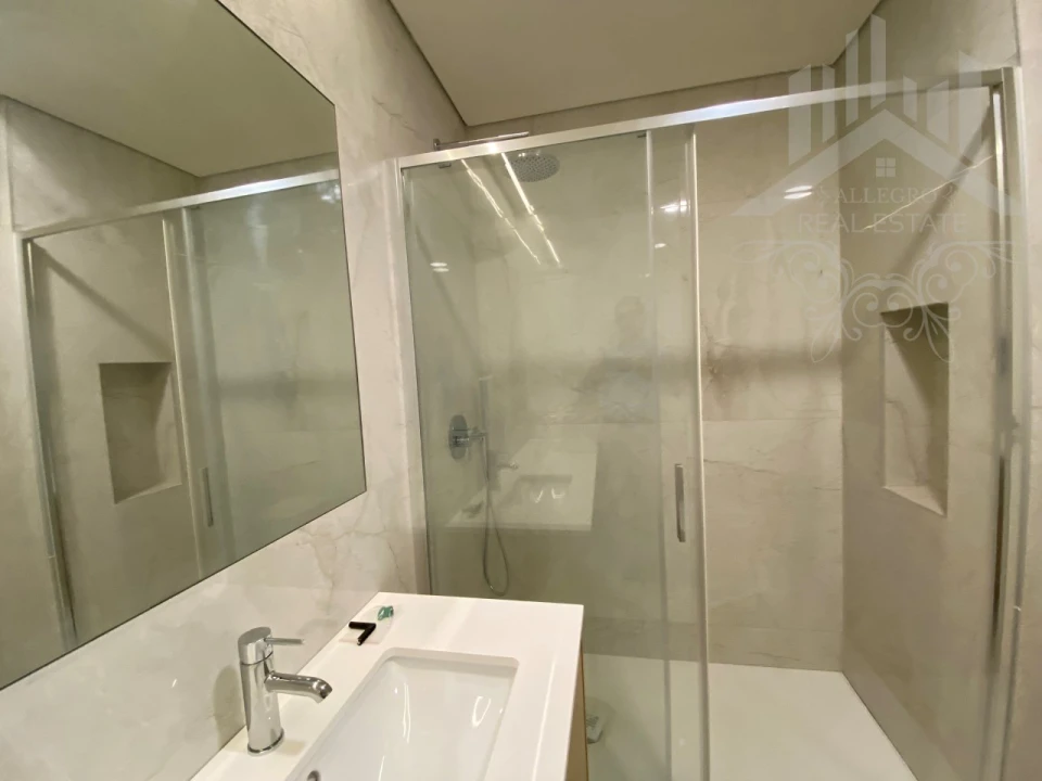 Apartamento T3 para Venda em Cedofeita, Santo Ildefonso, Sé, Miragaia, São Nicolau e Vitória Foto 24