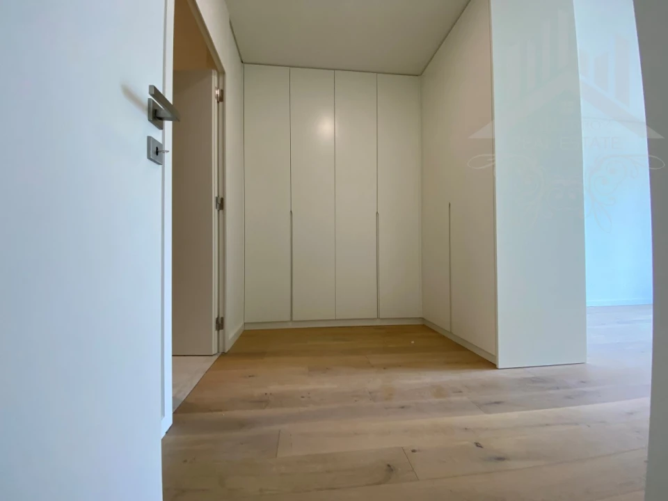 Apartamento T3 para Venda em Cedofeita, Santo Ildefonso, Sé, Miragaia, São Nicolau e Vitória Foto 25