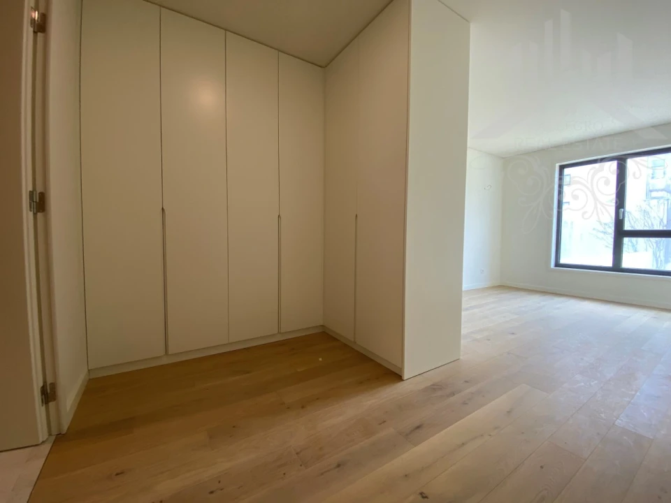 Apartamento T3 para Venda em Cedofeita, Santo Ildefonso, Sé, Miragaia, São Nicolau e Vitória Foto 26