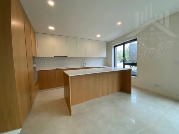 Apartamento T3 para Venda em Cedofeita, Santo Ildefonso, Sé, Miragaia, São Nicolau e Vitória