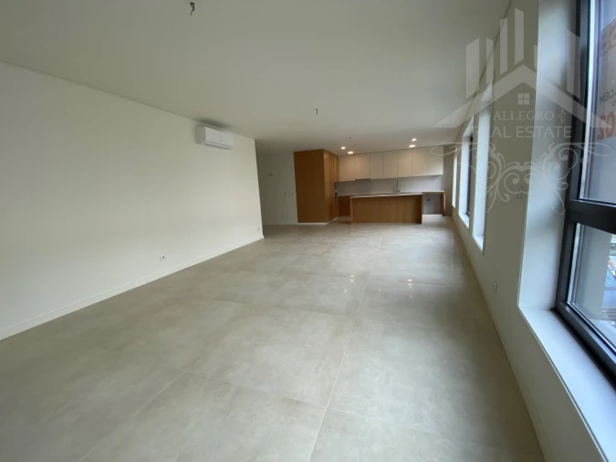 Apartamento T3 para Venda em Cedofeita, Santo Ildefonso, Sé, Miragaia, São Nicolau e Vitória Foto 5