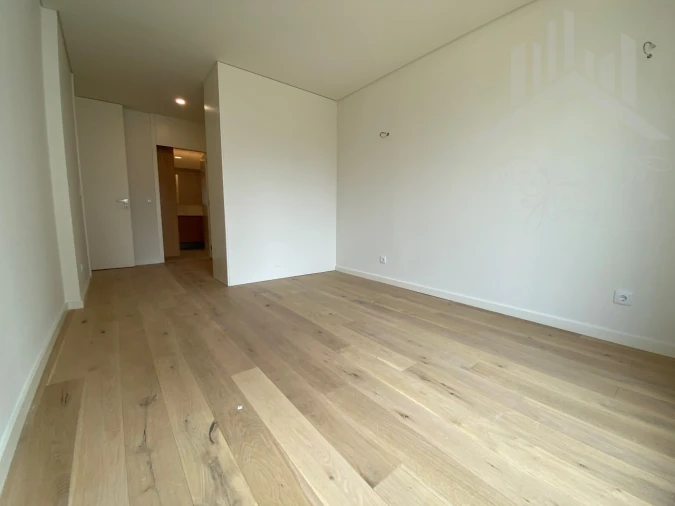 Apartamento T3 para Venda em Cedofeita, Santo Ildefonso, Sé, Miragaia, São Nicolau e Vitória Foto 28