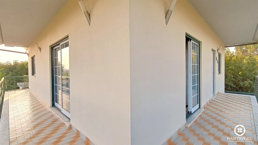 Quinta T5 para Venda em Povolide Foto 39