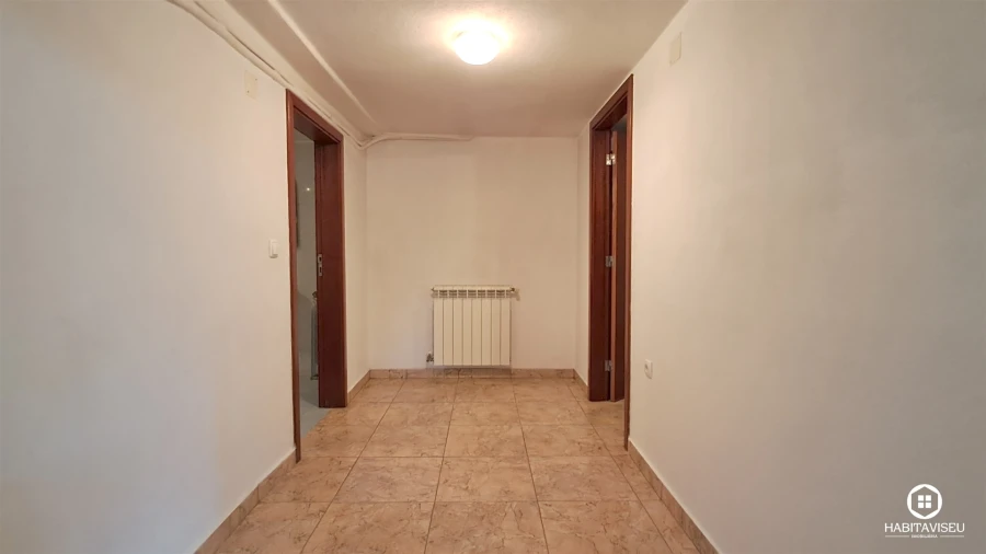 Quinta T5 para Venda em Povolide Foto 14