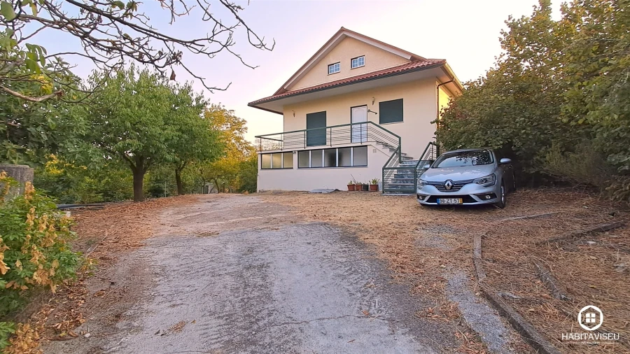 Quinta T5 para Venda em Povolide Foto 5