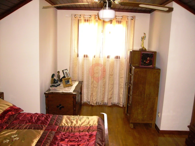 Moradia T5 para Venda em Cristoval Foto 19