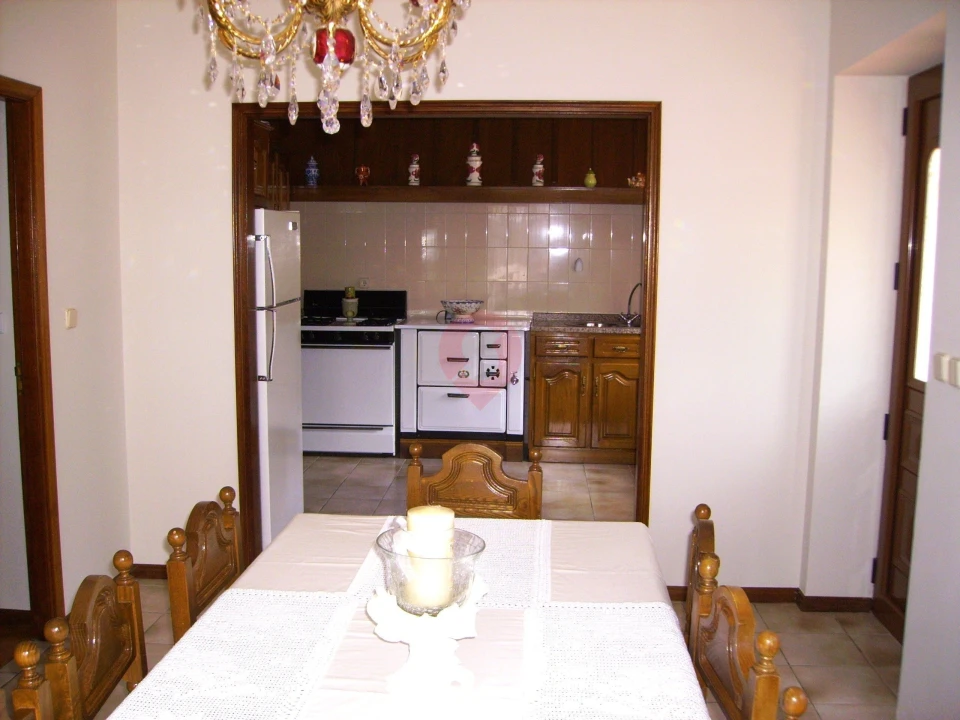 Moradia T5 para Venda em Cristoval Foto 9