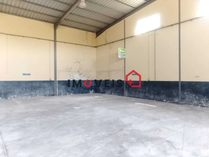 Armazém para Venda em Alcanede Foto 10