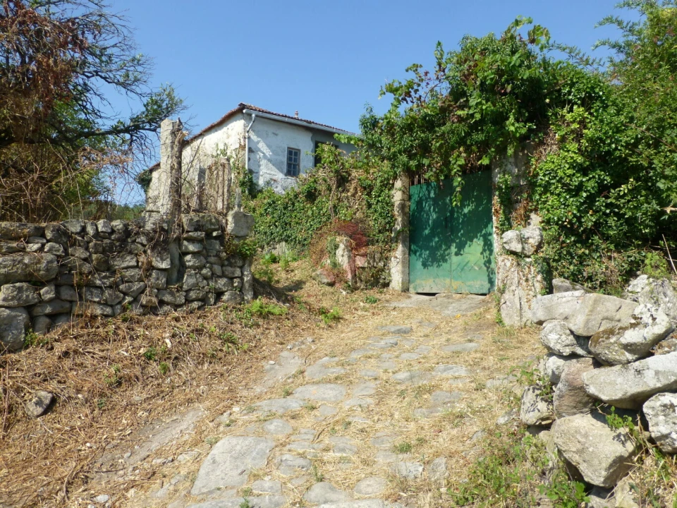 Moradia T0 para Venda em Barbeita Foto 1