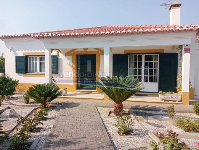 Moradia T3 para Venda em Marinhais Foto 4