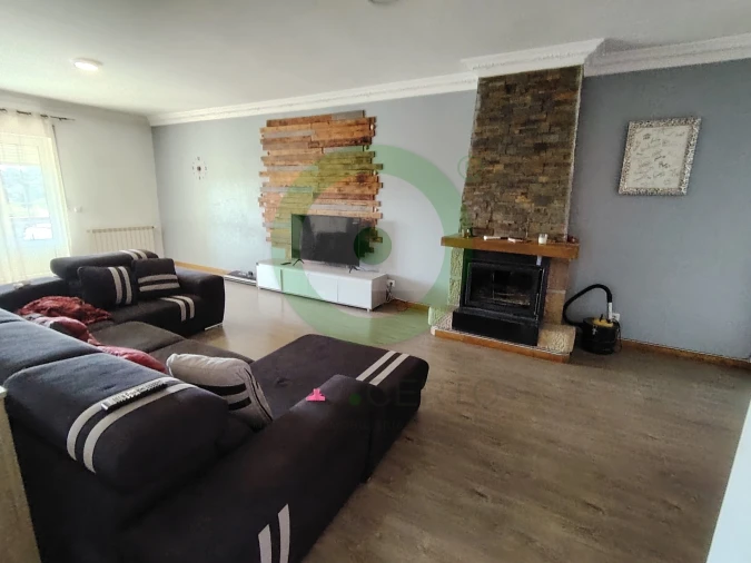 Moradia T4 para Venda em Redondelo Foto 20