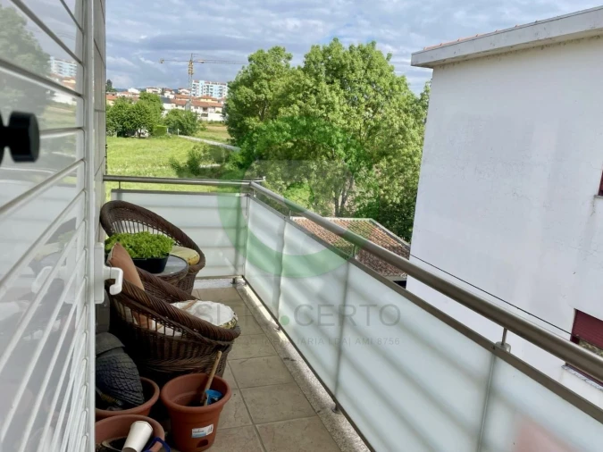 Apartamento T1 para Venda em Santa Cruz/Trindade e Sanjurge