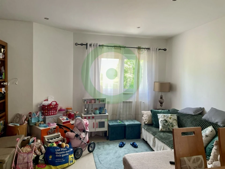 Apartamento T1 para Venda em Santa Cruz/Trindade e Sanjurge Foto 4