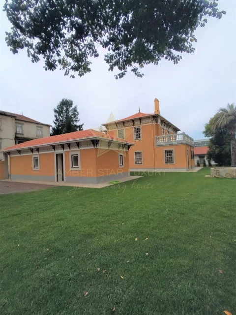 Moradia T4 para Venda em Mafamude e Vilar do Paraíso