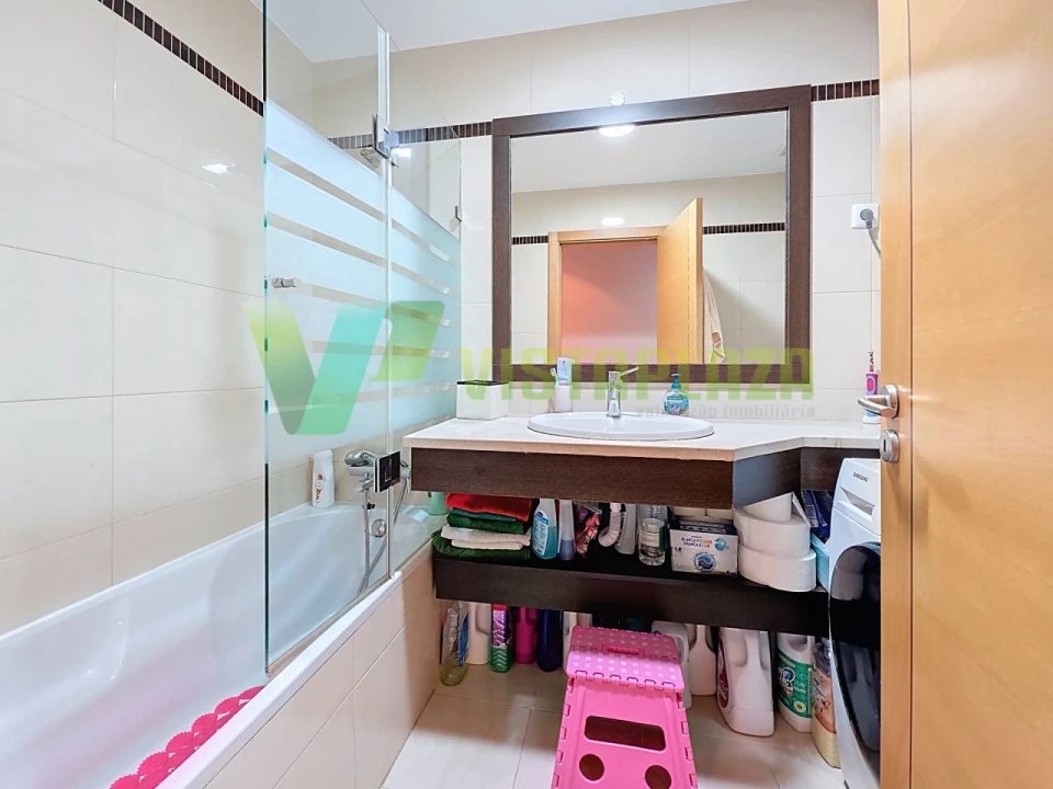 Apartamento T3 para Venda em Portimão Foto 14
