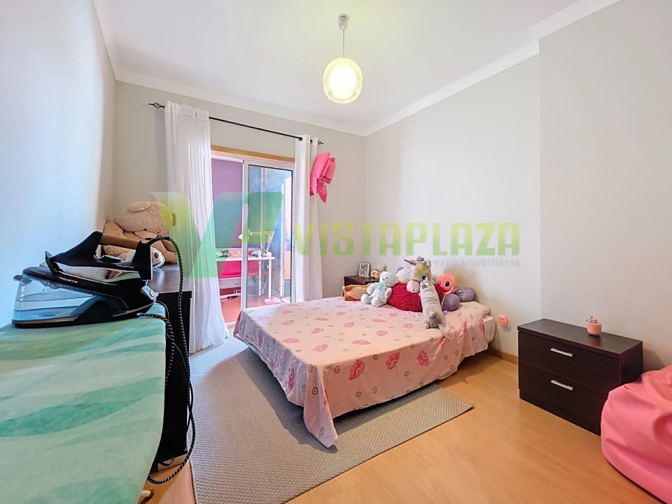 Apartamento T3 para Venda em Portimão Foto 15