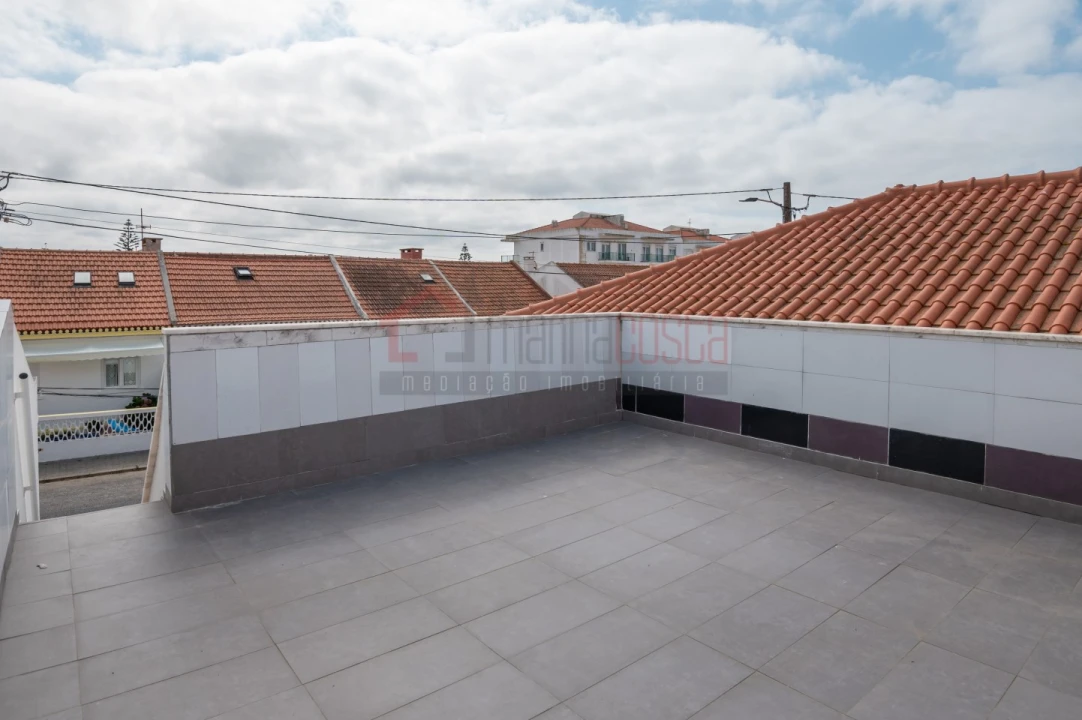 Moradia T2 para Venda em Peniche Foto 22