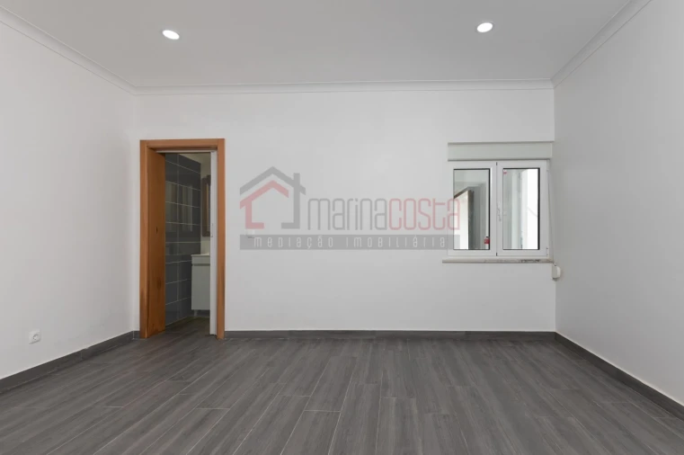 Moradia T2 para Venda em Peniche Foto 10