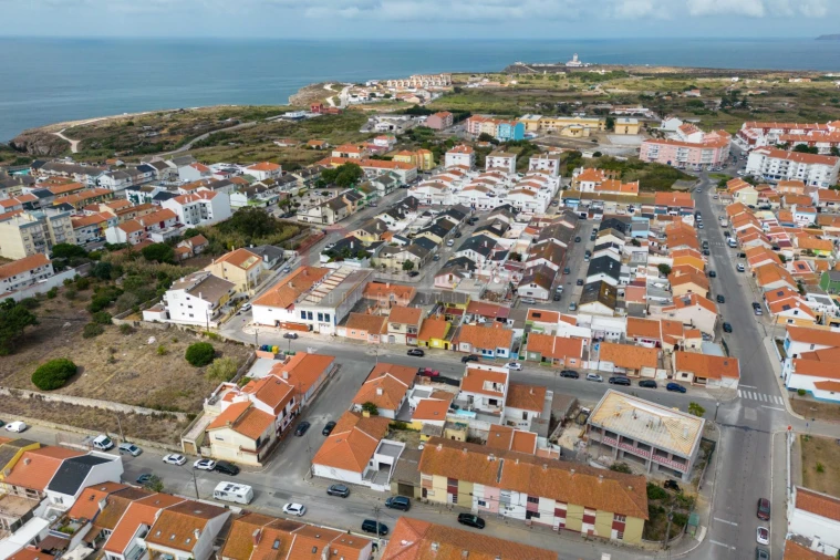 Moradia T2 para Venda em Peniche Foto 25