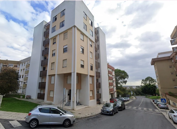 Apartamento T4 para Venda em Póvoa de Santa Iria e Forte da Casa Foto 1