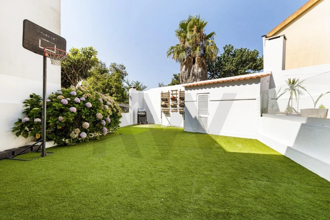 Moradia T3 para Venda em Barcarena Foto 20