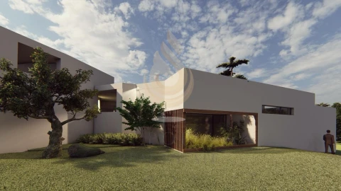 Moradia T4 para Venda em Loule (São Clemente)