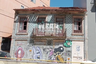 Moradia T6 para Venda em Cedofeita, Santo Ildefonso, Sé, Miragaia, São Nicolau e Vitória