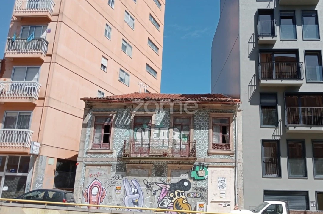 Moradia T6 para Venda em Cedofeita, Santo Ildefonso, Sé, Miragaia, São Nicolau e Vitória Foto 5
